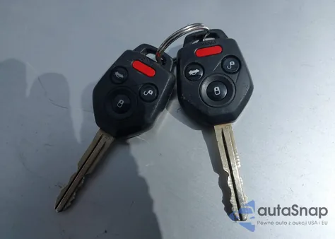 2015 Subaru Legacy 2.5I Premium z USA, uszkodzony, nr VIN 4S3BNAC64F3032344